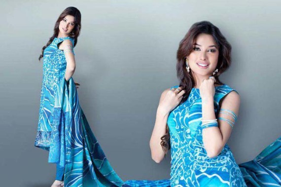Stylish Pakistani Girls Photo