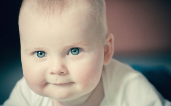 Beautiful Cute Baby image HD Wallpaper